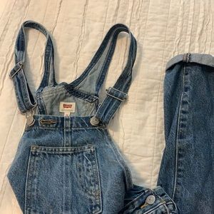 Levi’s overalls